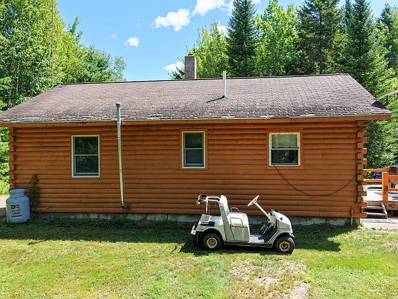 3rd image of 401 Bunker Hill Road