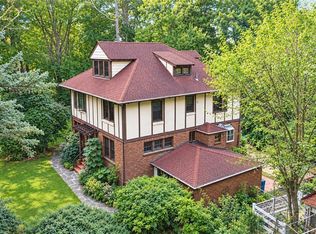 231 Douglas Rd, Staten Island, NY 10304