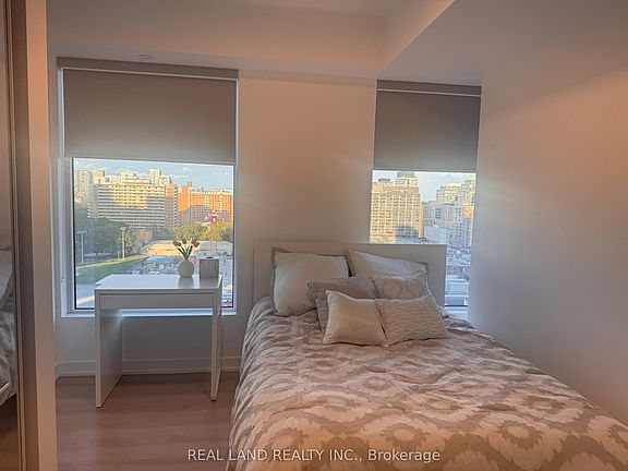 5th image of 100 Queen St E #1603