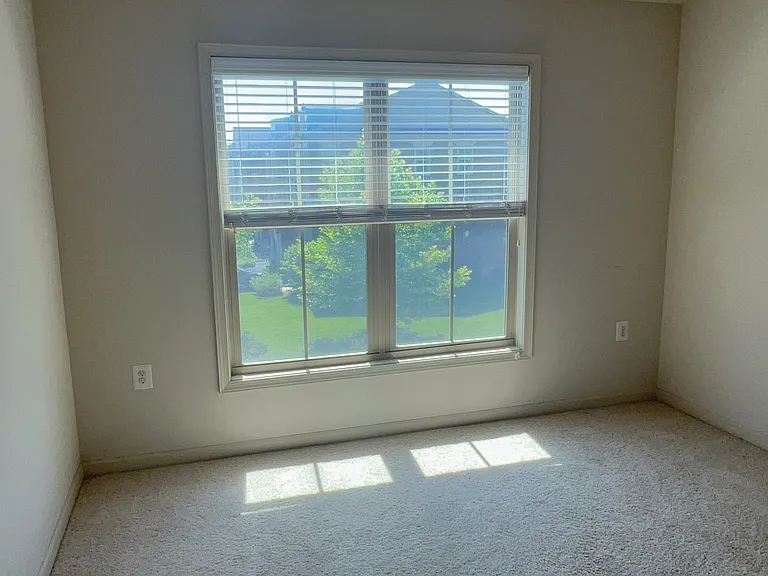 23335 Tradewind Dr — Photo 20