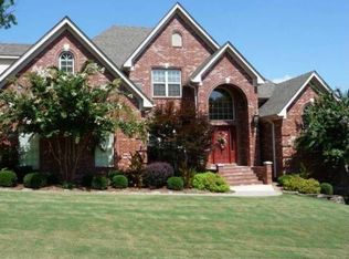 18 Chalamont Ct, Little Rock, AR 72223