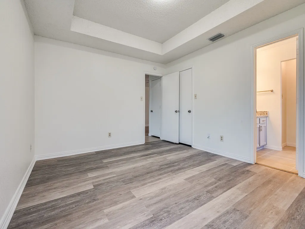 3 bed, 1277 sqft, $1,700 — Photo 4