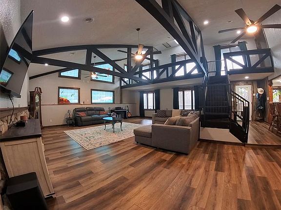 3rd image of 27960 Highway Nn