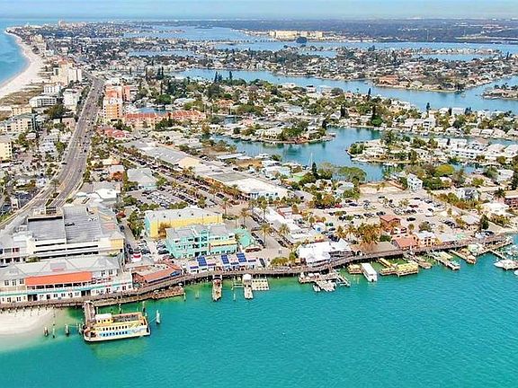 3rd image of 27 DOLPHIN DRIVE