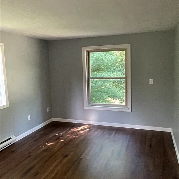 85 Yew St — Photo 15