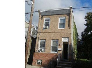 447 Dudley St, Philadelphia, PA 19148