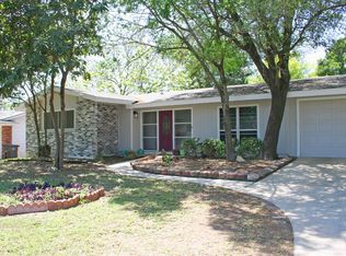 7803 Pinebrook Dr, San Antonio, TX 78230