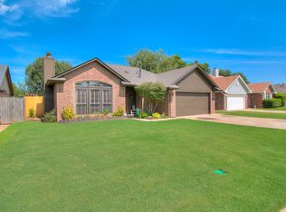 1609 Wilderness Dr, Norman, OK 73071