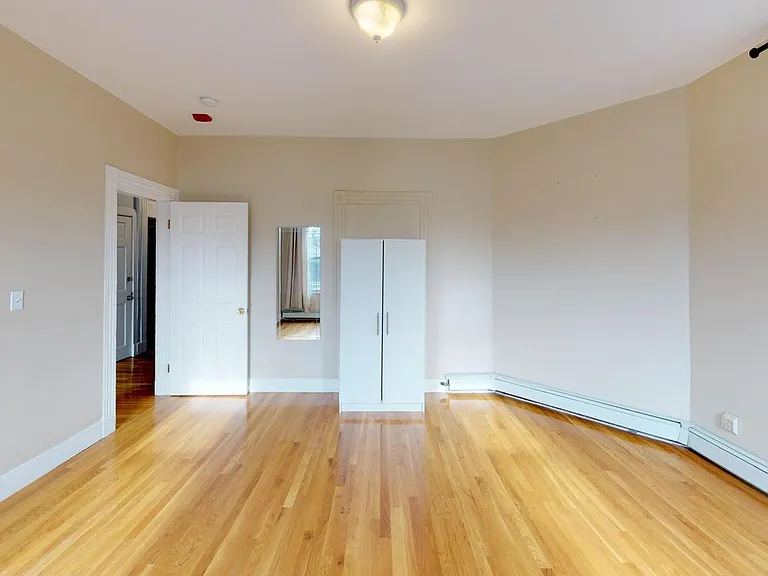 469 Cambridge St #3 — Photo 6