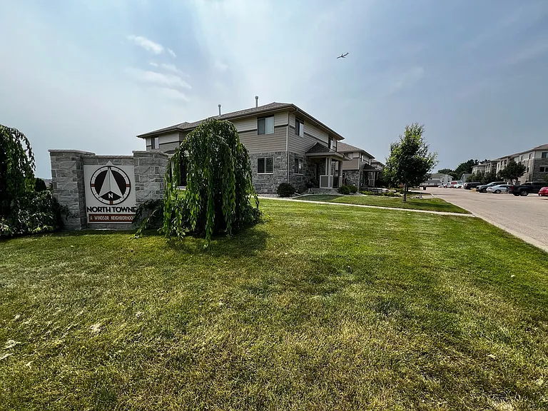 North Towne Apartments and Townhomes — Photo 5