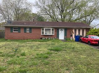 88 Haviland Dr, Newport News, VA 23601