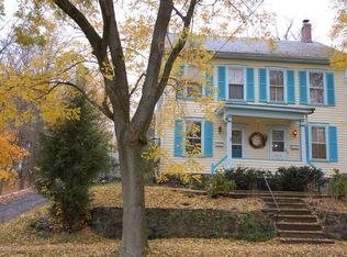 115 Wall St, Belvidere, NJ 07823