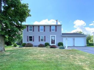 7391 Palomino Path, Liverpool, NY 13088