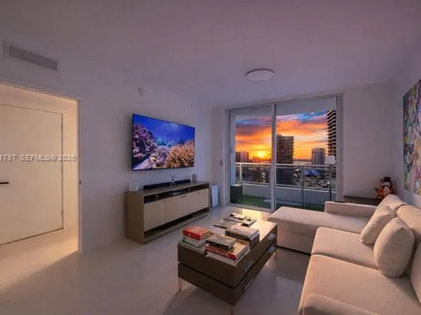 1080 Brickell Ave Unit 1603, Miami, FL 33131