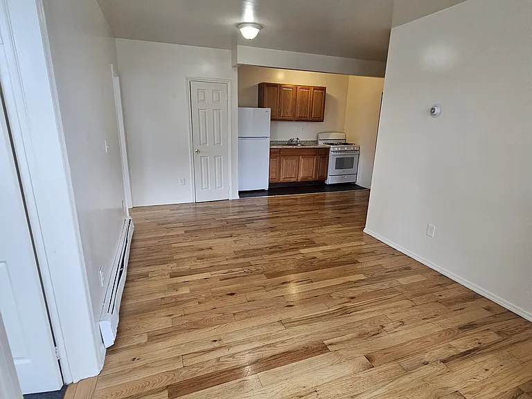 1167 Willmohr St #2F — Photo 6