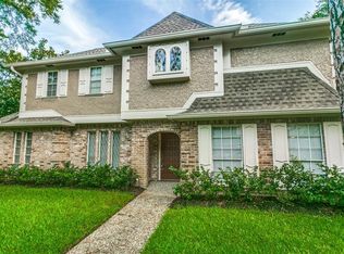 702 Saint Ives Ct, Houston, TX 77079