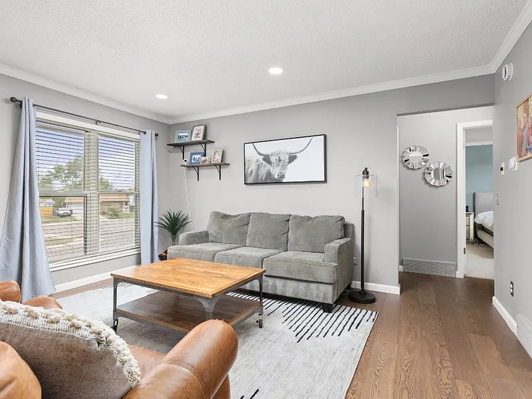 16351 E Idaho Pl — Photo 2
