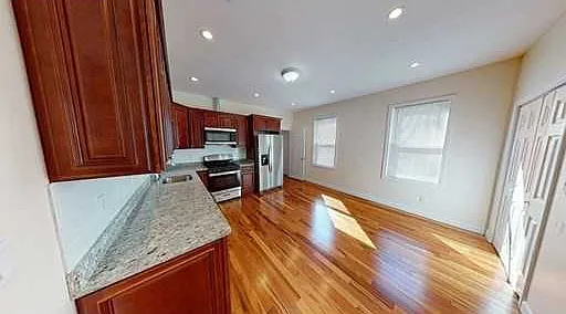 4 bed, 1.5 bath, $3,600 — Photo 3