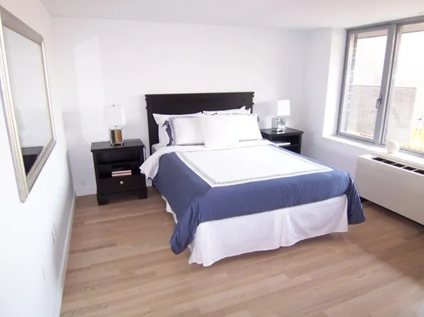 49 North 8th Street image 1 of 8