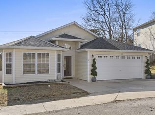 220 Deer Run Rd, Branson, MO 65616