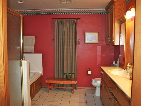 5th image of 508 Southview Dr