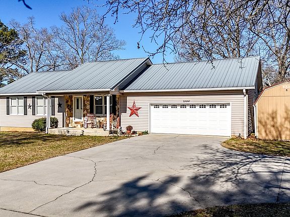 2nd image of 180 Foster Lusk Rd SE