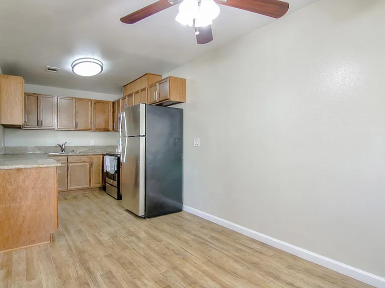 Magnolia Place Apartments — Photo 23