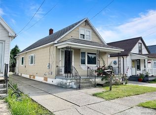 43 Lemon St, Lackawanna, NY 14218
