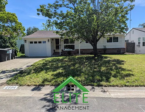 2104 Bowling Green Dr Photo 1