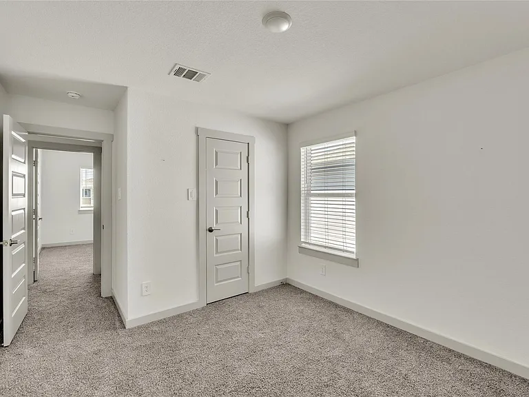 19027 Derrington Manor Ln — Photo 24