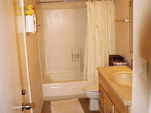 Main Bath