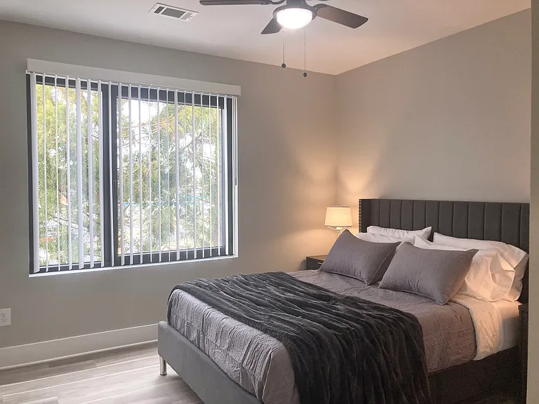 The Tucker Luxury Apartments — Photo 36