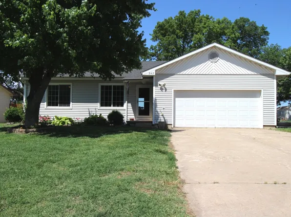 245 N Grain St, Clearwater, KS 67026