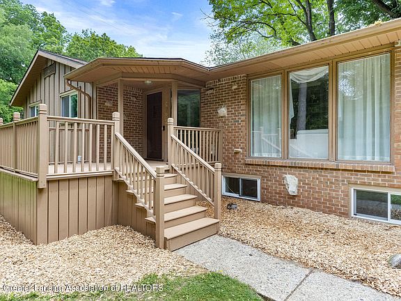 2nd image of 4732 Sandstone Dr