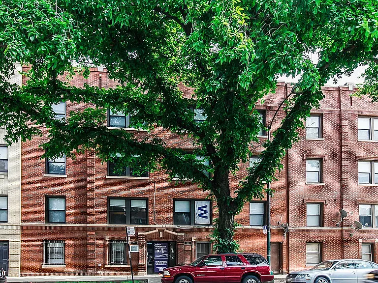 3251 N Damen Ave #2 — Photo 15