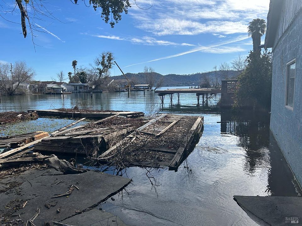 1st image of 13451 Lakeshore Drive