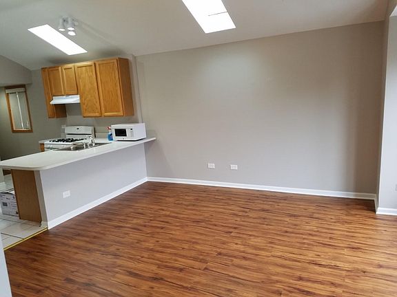 5th image of 2512 W Flournoy St #3