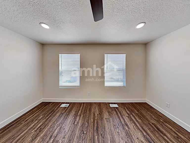 6026 W South Jordan Pkwy — Photo 8