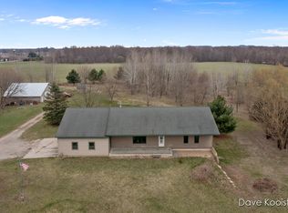 23080 32nd Ave, Conklin, MI 49403