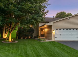 7304 Vinewood Ct, Maple Grove, MN 55311