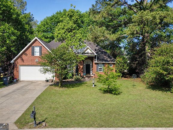 2nd image of 109 Quinelle Dr