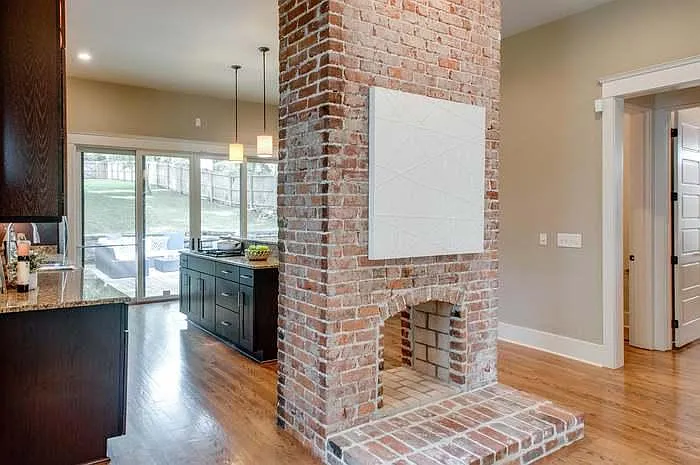 829 Acklen Ave — Photo 8