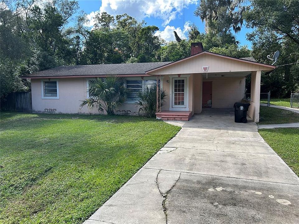 1st image of 889 S CARPENTER AVENUE