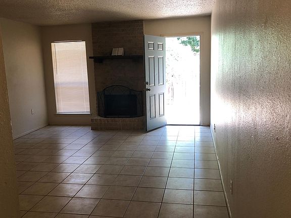 4th image of 412 Vista West Ct