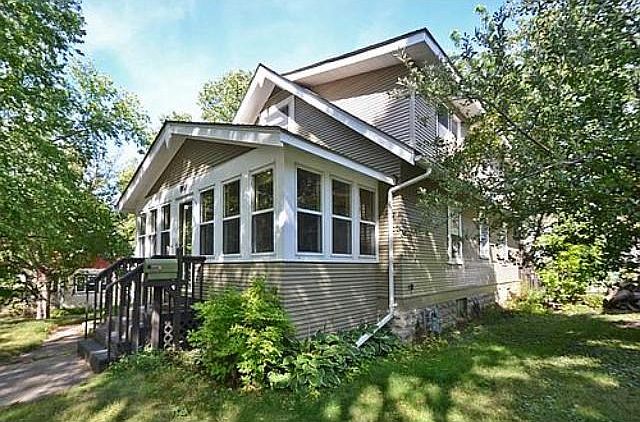 1st image of 1961 Hyacinth Ave E