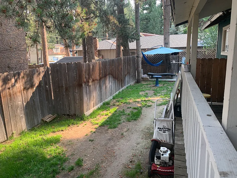 1105 Sierra Blvd #A — Photo 9