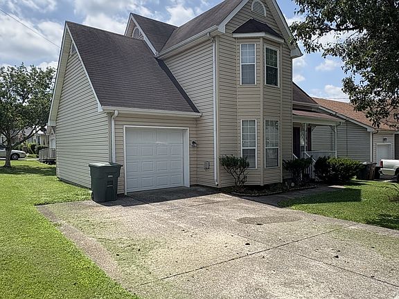 2nd image of 826 Neelys Chase Dr