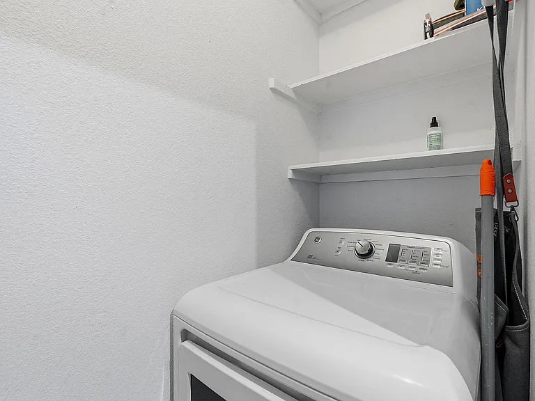 2720 Oak Springs Dr — Photo 21