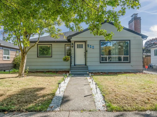 946 22nd Avenue, Longview, WA 98632