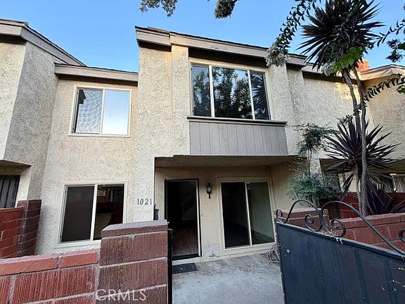 2nd image of 1021 W Lamark Ln